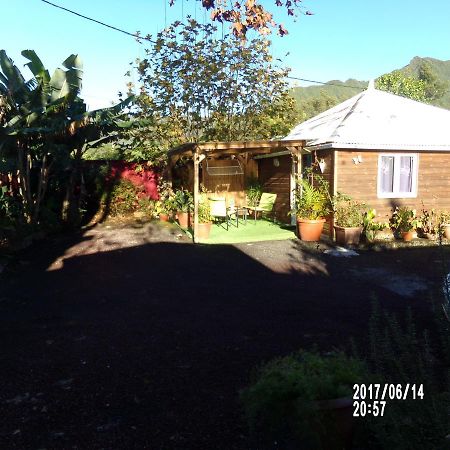Les Aubepines Bed & Breakfast Bras des Calumets Luaran gambar
