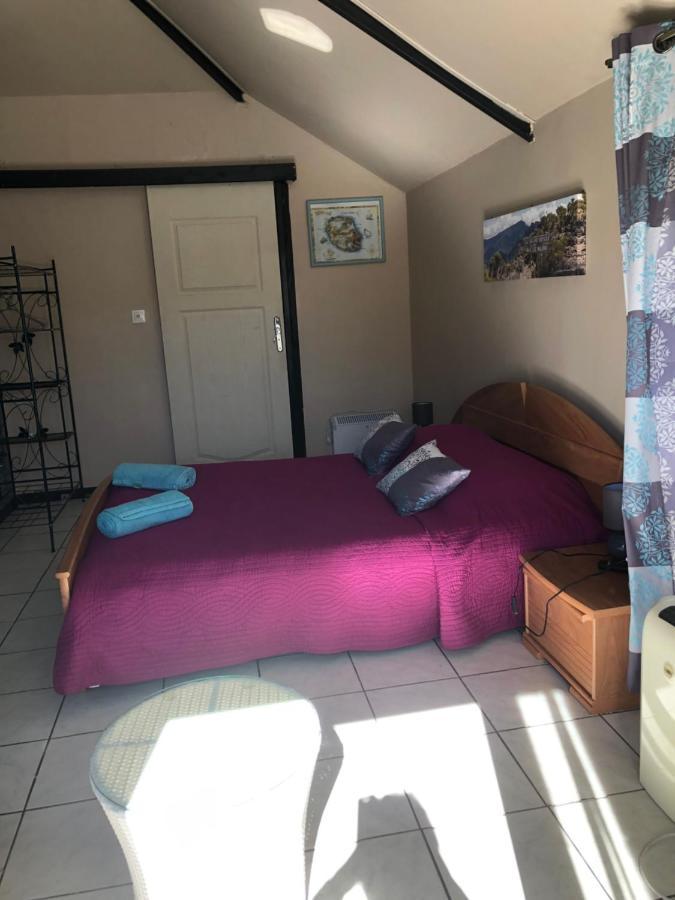 Les Aubepines Bed & Breakfast Bras des Calumets Luaran gambar